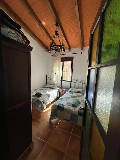 Farmhouse Surrounded By Centenary Olive Trees Olías